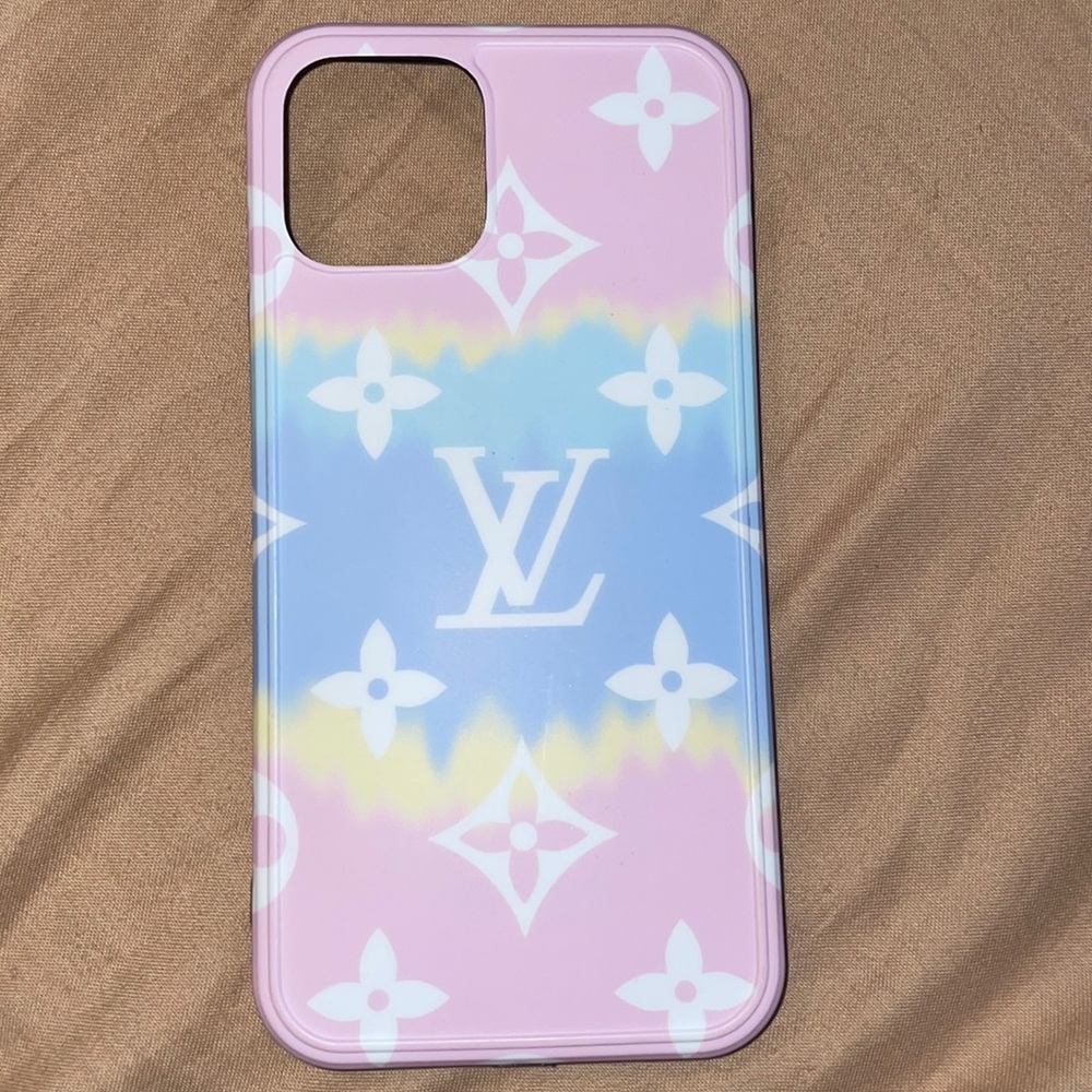 IPhone 12 plus phone case